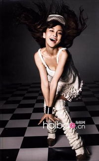 有PS有 苹果光 ,女明星就能变得更完美 华语区女明星7 8月份杂志 广告美图大赏,华丽造型星级Pose,哪位是最美的女神 