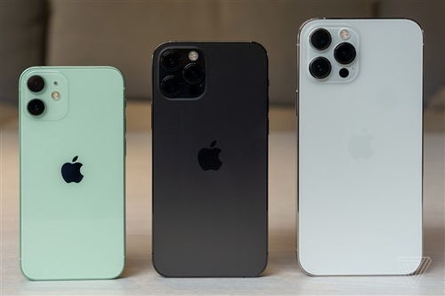 iphone尺寸 iPhone12mini和12ProMax尺寸对比 真机对比
