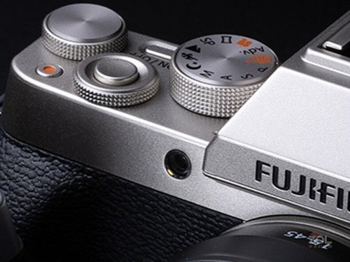 富士xt10大画幅相机是胶片机吗的简单介绍