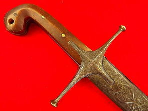 揭秘叱咤17世纪的中亚兵器 波斯舍施尔弯刀的起源
