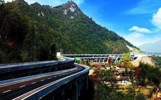 重庆五条最美高速路和十佳高速公路拍摄点, 车窗外的风景拍不完 