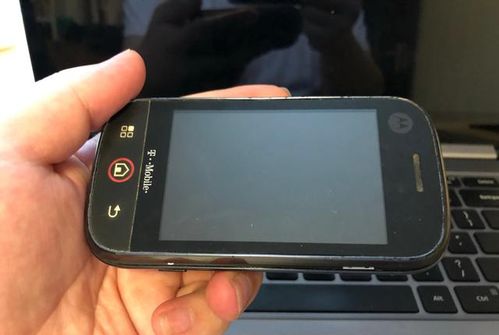 第一台安卓手机摩托罗拉MB200的使用,让我对于安卓系统心有芥蒂