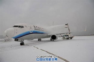 大连机场全力除雪保航班起降 – 中国民用航空网 