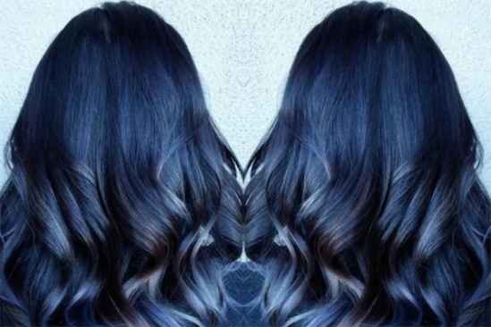 染头发蓝黑色颜色蜕变的过程(染蓝黑色的头发最后会褪成什么样子)