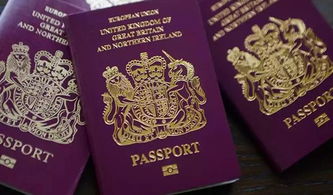 英国开始签发 去欧盟 护照 欧盟或宽限英国一年 脱欧 