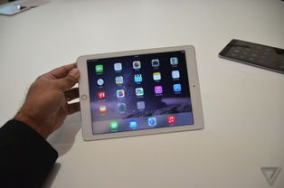 iPad Mini 4拆解 确认2GB内存 更小容量电池 