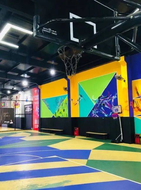 2600㎡ 全国最大的洛克公园篮球馆正式营业啦 快来打卡