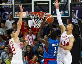 菲律宾退赛归来加入D组,有望首轮与中国男篮上演 生死大战