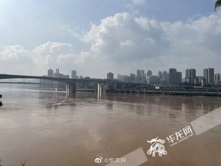 直击 长江2021年第1号洪水嘉陵江2021年第2号洪水过境重庆中心城区