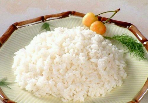 米饭有一点点变质了还能吃吗 