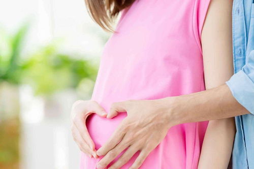 在怀孕后阶段,如果孕妈出现3种 状况 ,可能暗示宝宝正在猛长