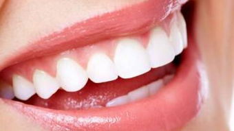 牙齿突然出血是什么预兆