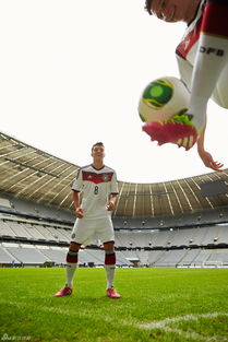 德国队2014世界杯球衣发布 