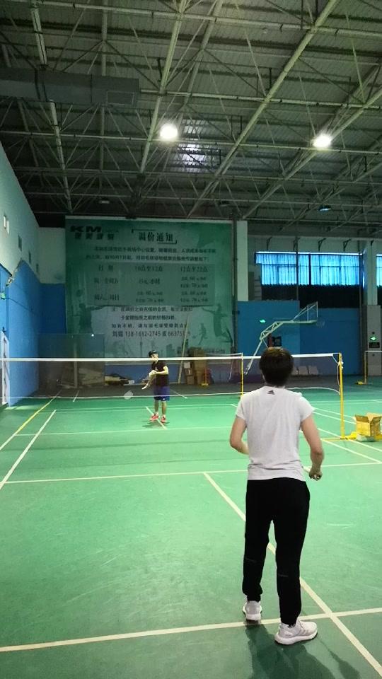 台湾羽毛球教练小桦(台北 羽毛球 教练)