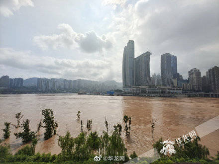 直击 长江2021年第1号洪水嘉陵江2021年第2号洪水过境重庆中心城区 