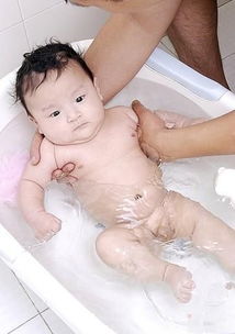 宝妈课堂 掌握正确沐浴步骤,让宝宝快乐沐浴 