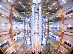 中国重型火箭项目待审 可将百吨载荷打上天新闻频道 