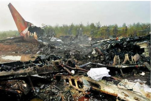 国航129号航班坠机事故回顾,129人遇难,37人因导游失误而生还