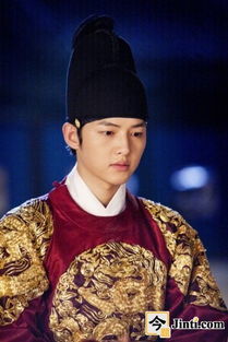 求一部最近的古装韩剧名 男主是皇帝 世宗还是神马的 年轻帅气.... 哪位亲知道这是什么剧 万分感激 