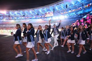 8月5日,第31届夏季奥林匹克运动会开幕式在巴西里约热内卢马拉卡纳体育场举行。 这是阿根廷代表团在开幕式上入场。    新华社记者  摄