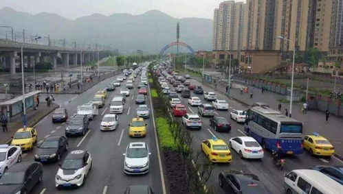 中国城市汽车保有量排名,30城汽车保有量超200万辆,上海排第五