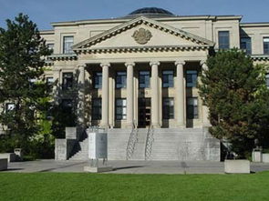 天道院校库 名声大噪的学术中心 渥太华大学