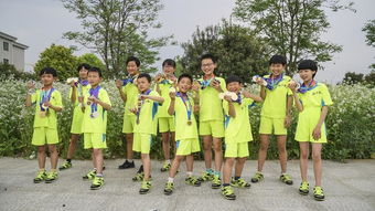 半秒五个花样动作 杭州这群小学生跳绳玩出新高度 