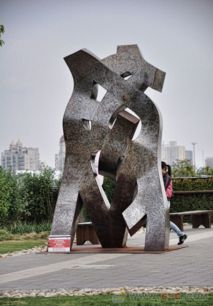 广州不锈钢雕塑HHG00015